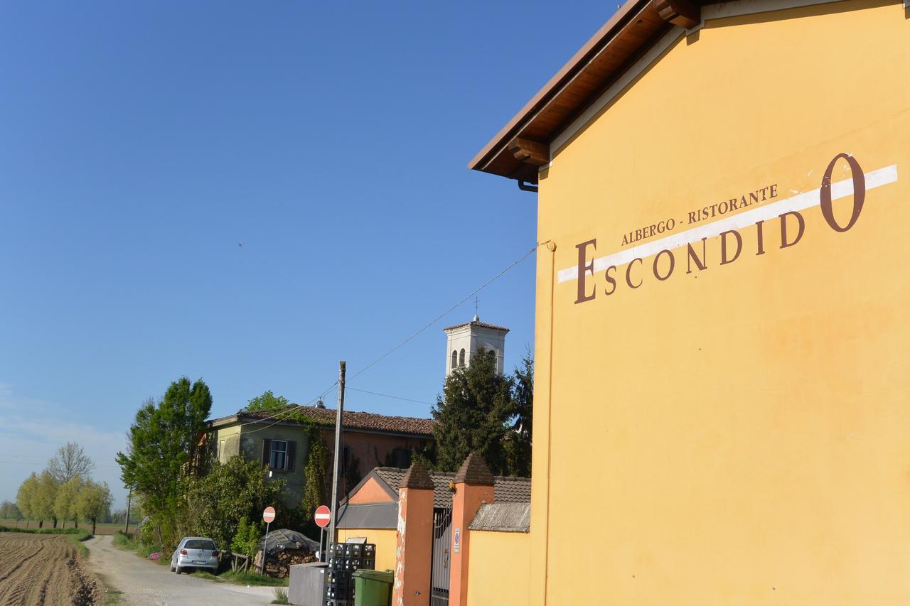 Albergo Escondido Soresina Bagian luar foto