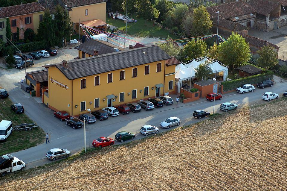 Albergo Escondido Soresina Bagian luar foto